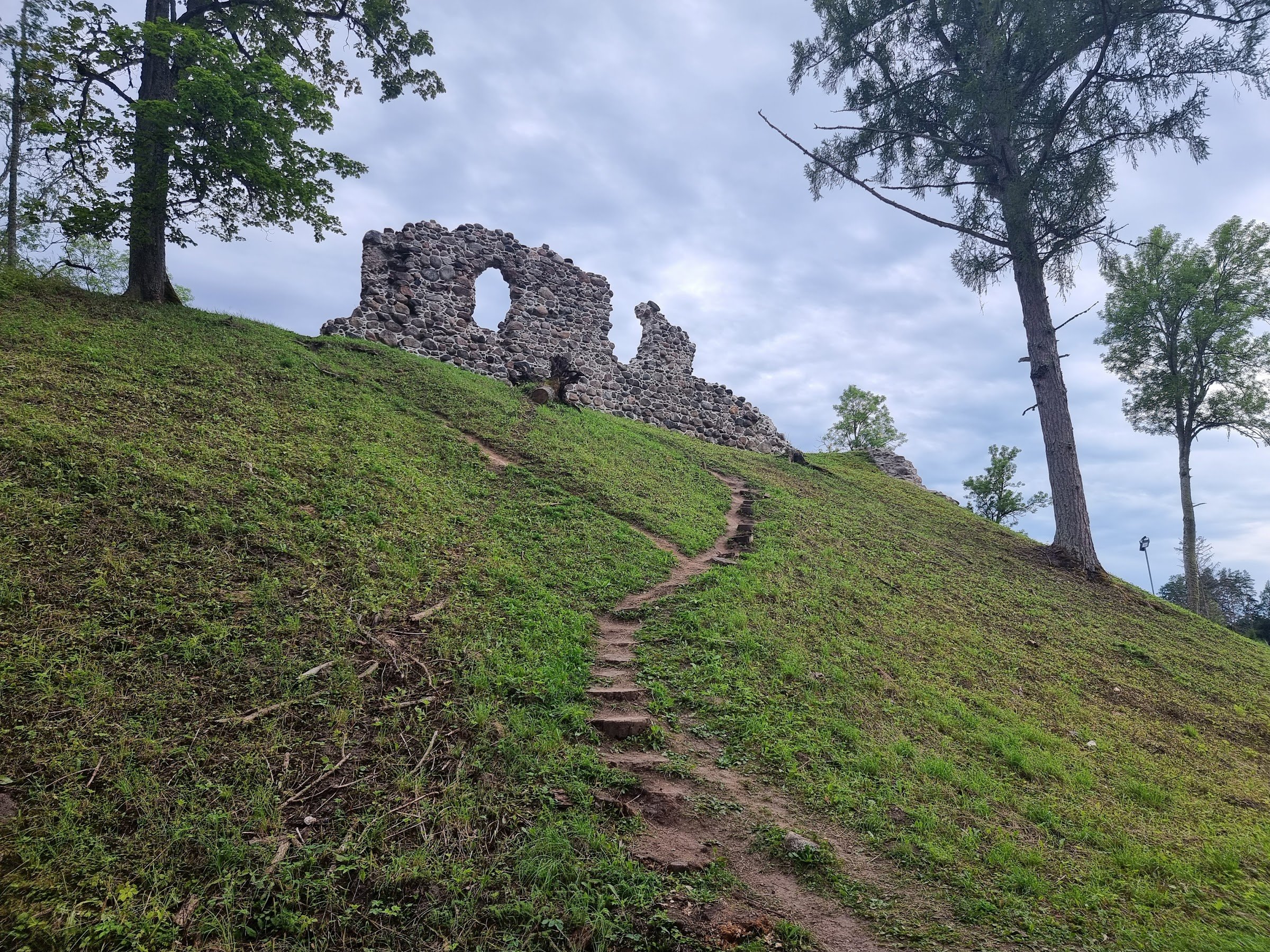 Helme Caves (Helme koopad)